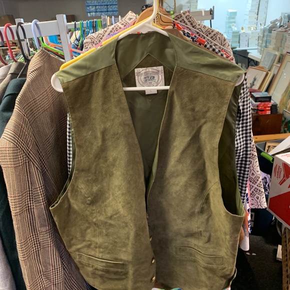 Sully's Second Chance more than just resale - Picture 7 of 8